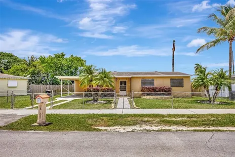 18765 SW 316th Terrace Homestead FL 33030