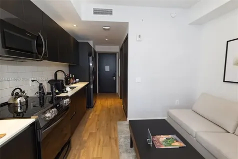 398 NE 5th Street Miami FL 33132