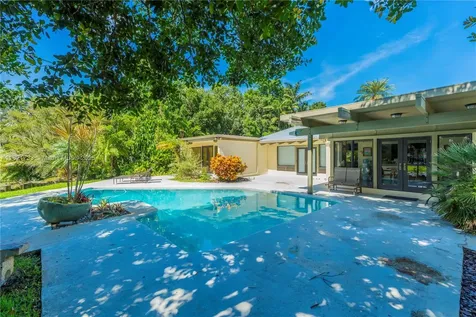 2691 SW 110th Way Davie FL 33328