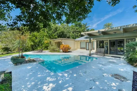 2691 SW 110th Way Davie FL 33328