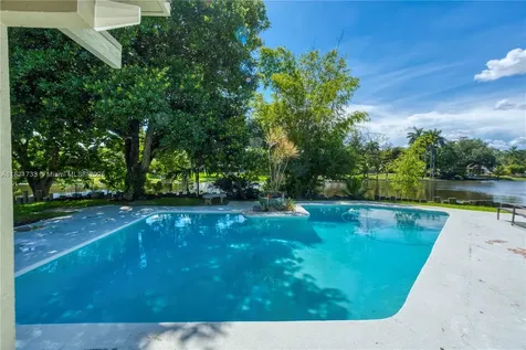2691 SW 110th Way Davie FL 33328