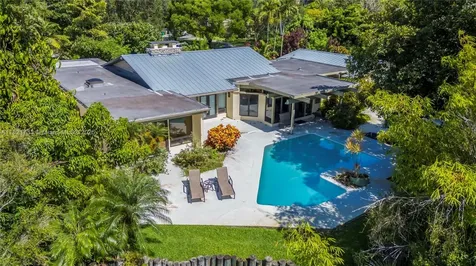 2691 SW 110th Way Davie FL 33328