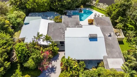 2691 SW 110th Way Davie FL 33328