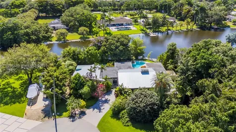 2691 SW 110th Way Davie FL 33328