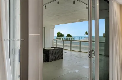 16425 Collins Avenue Sunny Isles Beach FL 33160