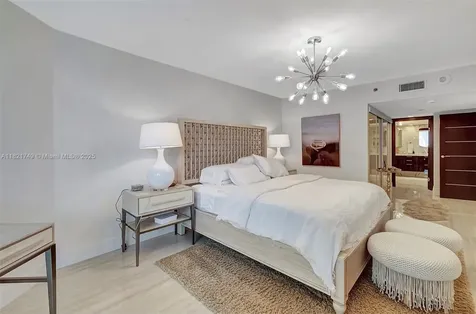 16425 Collins Avenue Sunny Isles Beach FL 33160