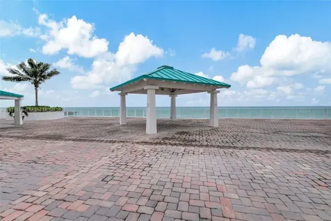 16425 Collins Avenue Sunny Isles Beach FL 33160