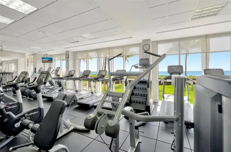 16425 Collins Avenue Sunny Isles Beach FL 33160