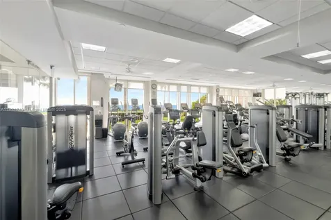16425 Collins Avenue Sunny Isles Beach FL 33160