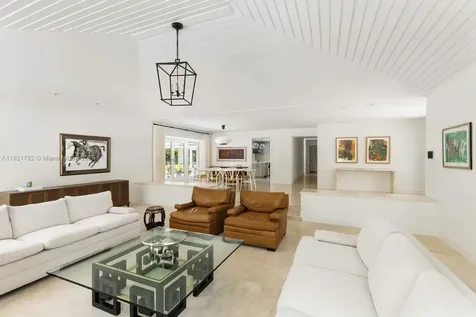 11100 Paradela Street Coral Gables FL 33156