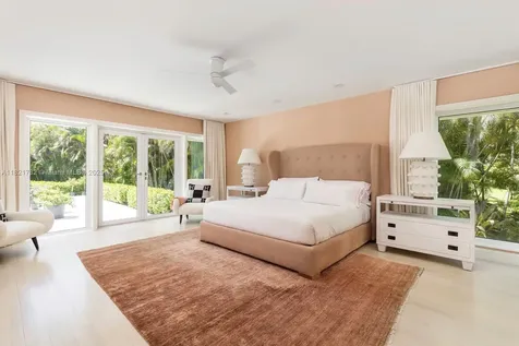 11100 Paradela Street Coral Gables FL 33156