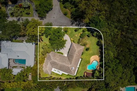 11100 Paradela Street Coral Gables FL 33156