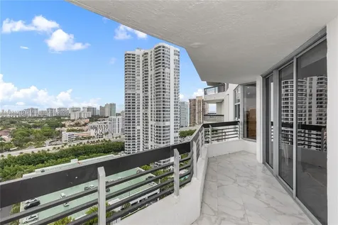 3530 Mystic Pointe Drive Aventura FL 33180