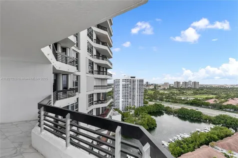 3530 Mystic Pointe Drive Aventura FL 33180