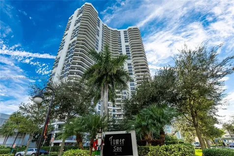 3530 Mystic Pointe Drive Aventura FL 33180