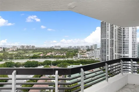 3530 Mystic Pointe Drive Aventura FL 33180