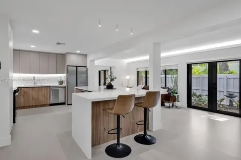 220 NE 105th Street Miami Shores FL 33138