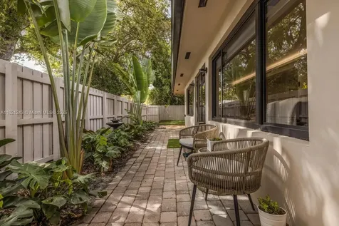 220 NE 105th Street Miami Shores FL 33138