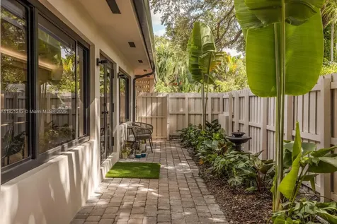 220 NE 105th Street Miami Shores FL 33138
