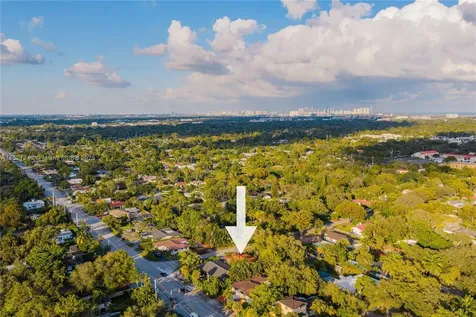 220 NE 105th Street Miami Shores FL 33138