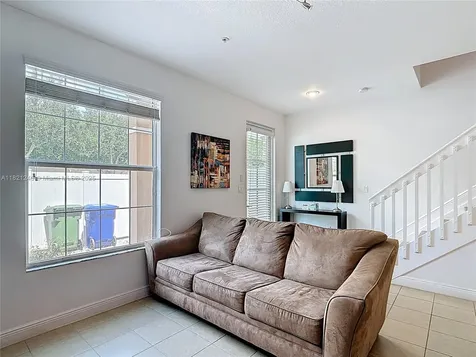 1214 SW 147th Terrace Pembroke Pines FL 33027