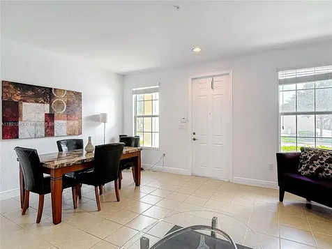 1214 SW 147th Terrace Pembroke Pines FL 33027