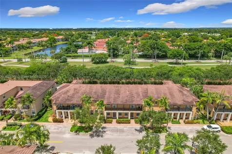 1214 SW 147th Terrace Pembroke Pines FL 33027