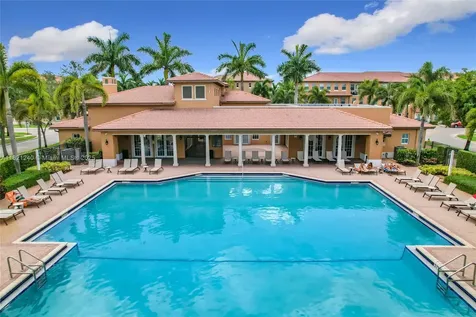 1214 SW 147th Terrace Pembroke Pines FL 33027