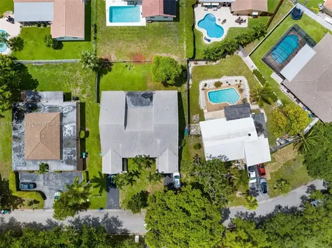 10650 NW 45th Street Coral Springs FL 33065
