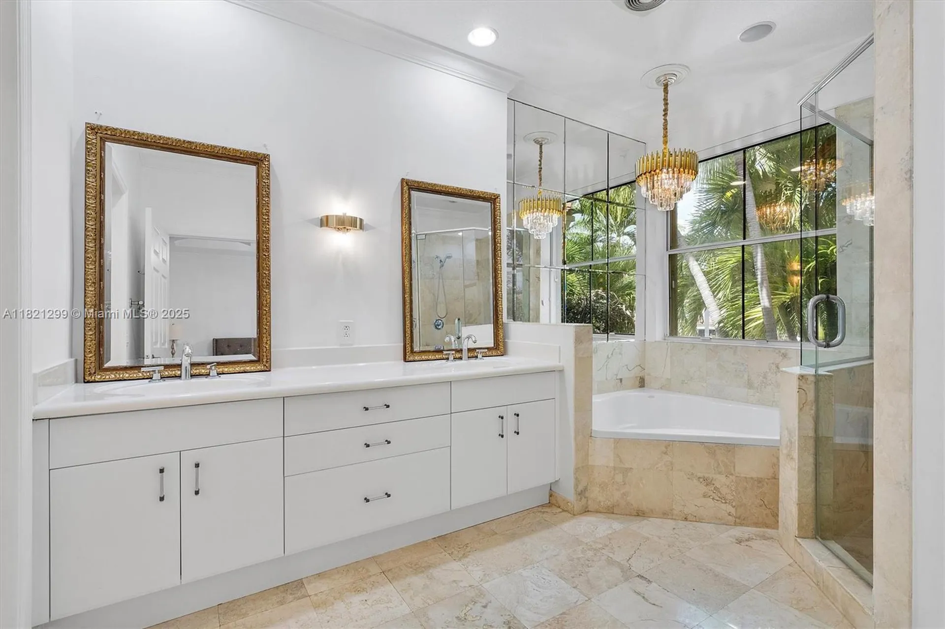 1382 Harbor View W Hollywood FL 33019