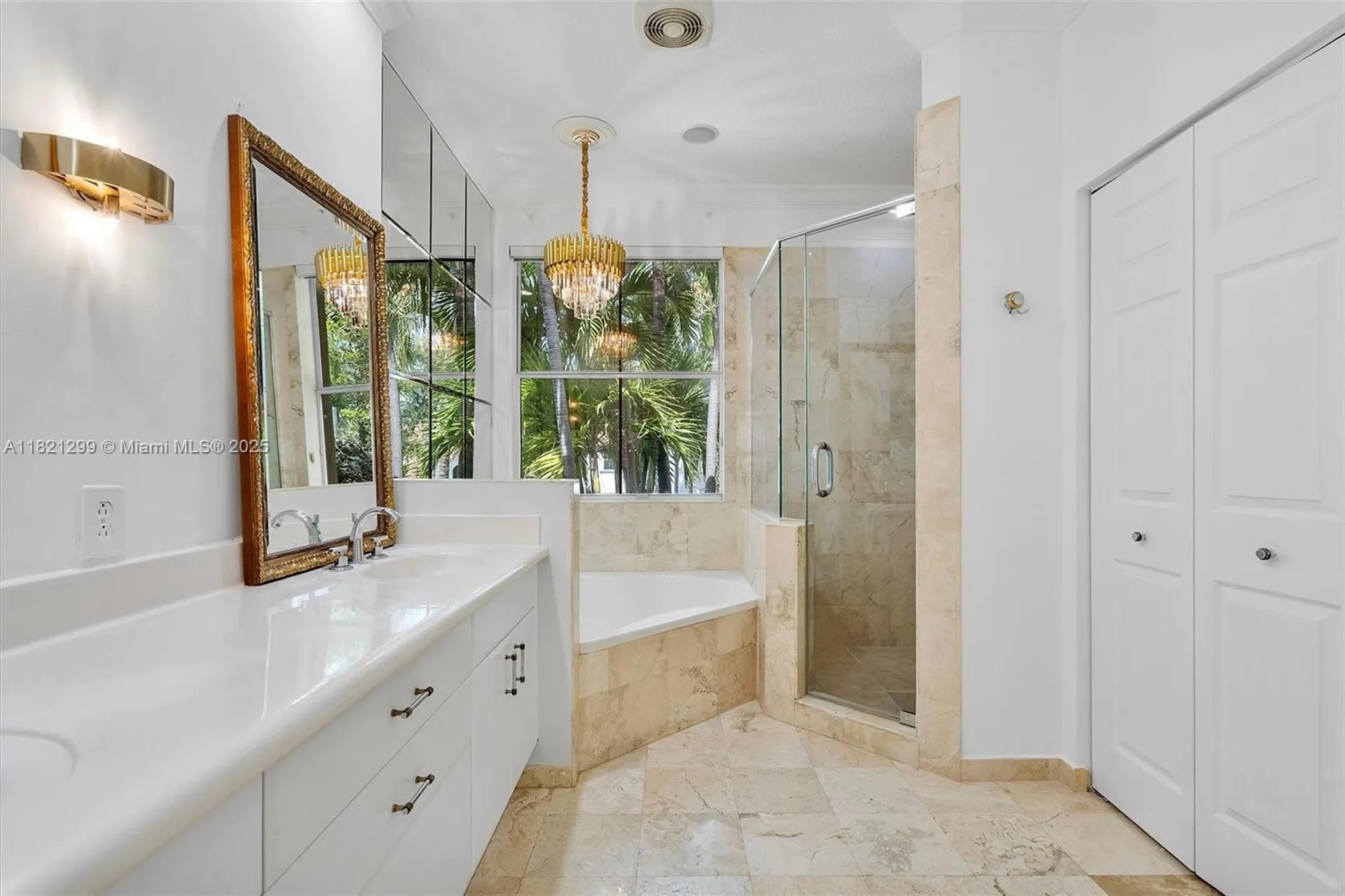 1382 Harbor View W Hollywood FL 33019