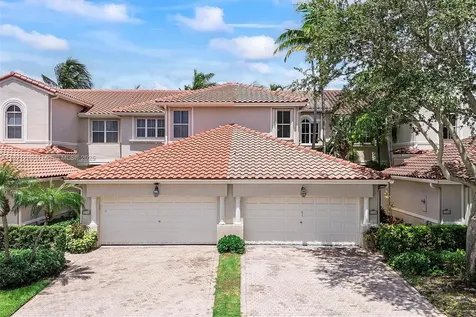 1382 Harbor View W Hollywood FL 33019