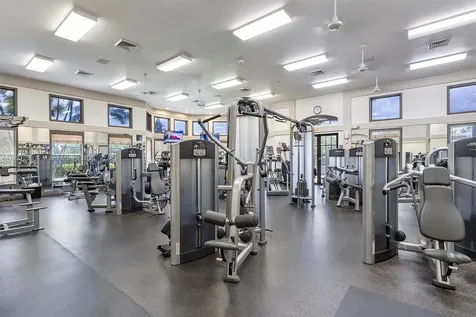 1382 Harbor View W Hollywood FL 33019