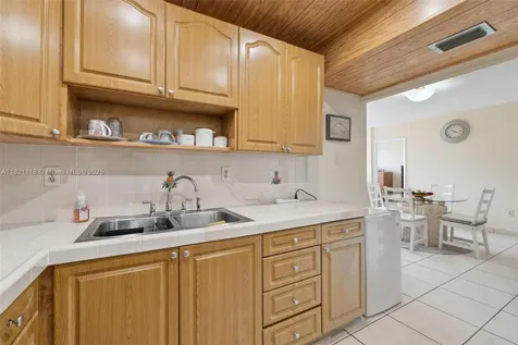 6705 NW 169th Street Hialeah FL 33015