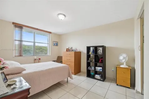 6705 NW 169th Street Hialeah FL 33015