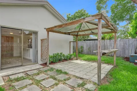 8511 NW 51st Court Lauderhill FL 33351