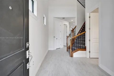 4833 San Fratello Circle Lake Worth FL 33467