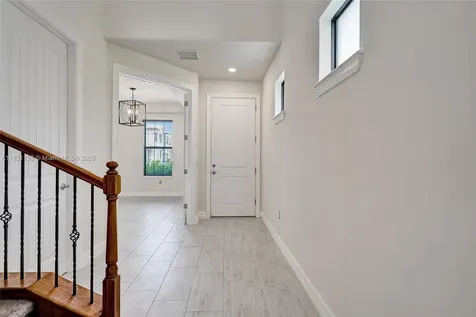 4833 San Fratello Circle Lake Worth FL 33467