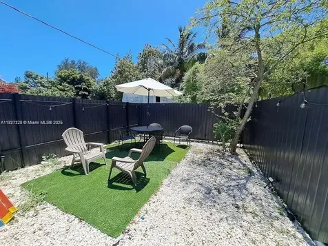 610 NW 111th Street Miami FL 33168