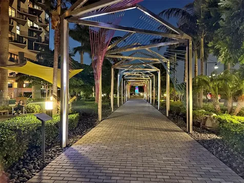5300 NW 85th Avenue Doral FL 33166