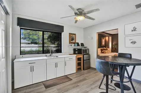 10030 SW 8th Street Pembroke Pines FL 33025