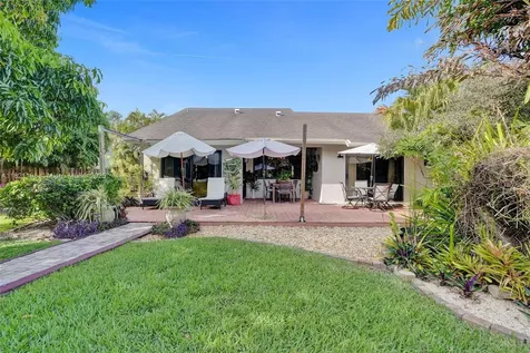 10030 SW 8th Street Pembroke Pines FL 33025