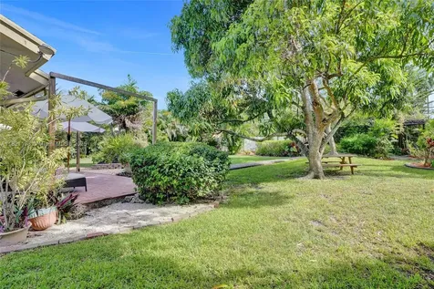 10030 SW 8th Street Pembroke Pines FL 33025