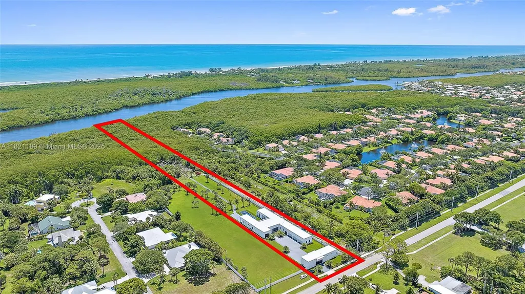 9741 SE Gomez Avenue Hobe Sound FL 33455