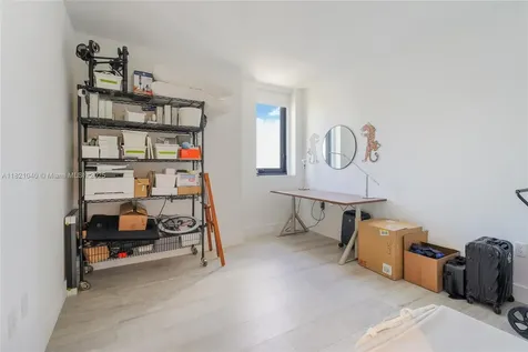 121 NE 34th Street Miami FL 33137