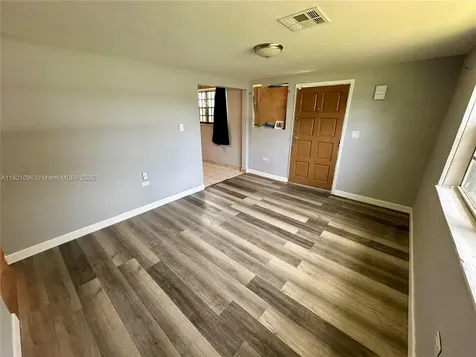 440 NW 134th Street North Miami FL 33168