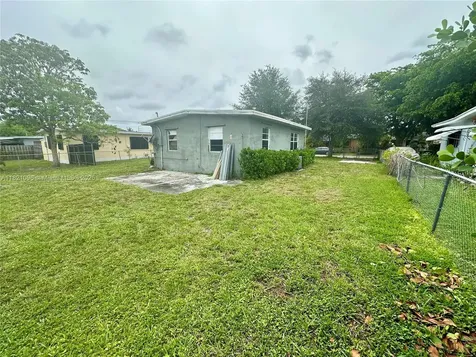 440 NW 134th Street North Miami FL 33168