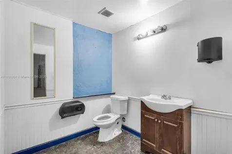 7361 NW 78th Street Medley FL 33166