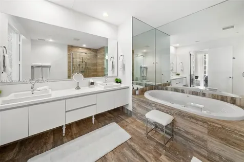 15901 Collins Avenue Sunny Isles Beach FL 33160