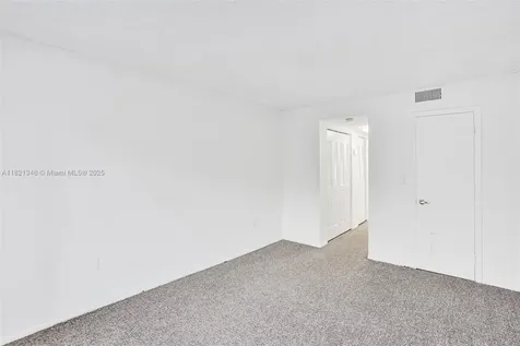 1595 NE 135th Street North Miami FL 33161
